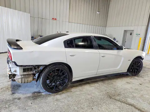 2C3CDXCT0EH163979 — 2014 Dodge Charger, zdjęcie 3 z Аукцион 20.10.2026, Przód