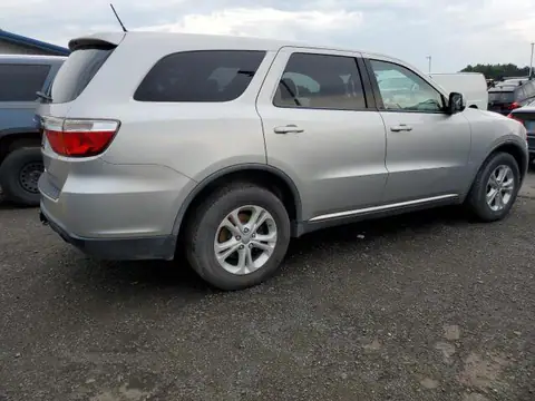 1D4RE2GG4BC616117 — 2011 Dodge Durango Express, zdjęcie 3 z Аукцион 22.10.2026, Drobne wgniecenia i rysy
