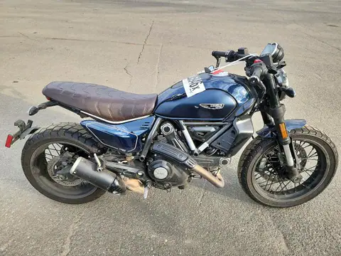 ZDMKAT3M8SB008459 — 2025 Ducati Scrambler, Bok (Side), zdjęć przed naprawą