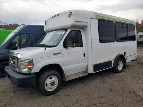 1FDEE3FS3HDC22114 — 2017 Ford E350, Uszkodzenia mechaniczne (Mechanical), zdjęć przed naprawą