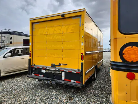 1FDWE3FN3NDC11866 — 2022 Ford Econoline, фото 3 с аукциона Аукцион 21.10.2026, ПЕРЕДНЯЯ ЧАСТЬ