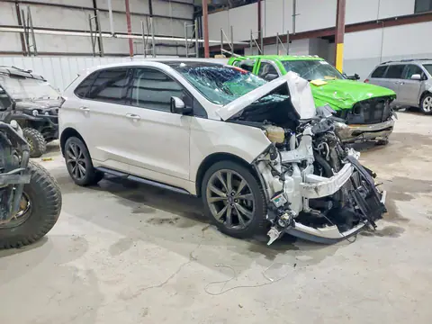 2FMPK4AP5HBC26181 — 2017 Ford EDGE, foto 4 de Аукцион 21.10.2026, Parte delantera
