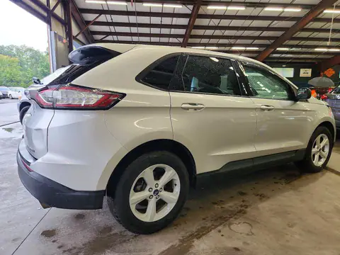 2FMPK4G98HBC21386 — 2017 Ford EDGE, фото 3 з Аукцион 22.10.2026, Незначні вм’ятини й подряпини