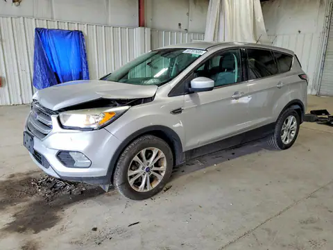 1FMCU9GD6HUA84940 — 2017 Ford Escape, ПЕРЕДНЯЯ ЧАСТЬ (Front End), фото до ремонта
