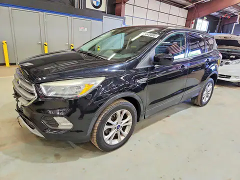 1FMCU0GD5HUD71682 — 2017 Ford Escape, ПЕРЕДНЯЯ ЧАСТЬ (Front End), фото до ремонта