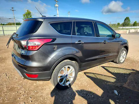 1FMCU9GD3HUA01903 — 2017 Ford Escape, фото 3 з Аукцион 21.10.2026, Механічні пошкодження