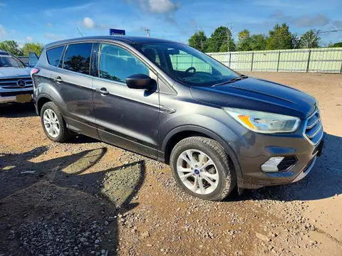 1FMCU9GD3HUA01903 — 2017 Ford Escape, фото 4 з Аукцион 21.10.2026, Механічні пошкодження