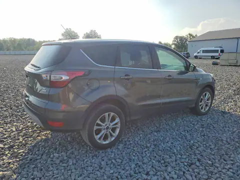 1FMCU0GD5HUA53660 — 2017 Ford Escape, photo 3 from Аукцион 22.10.2026, Minor dents and scratches