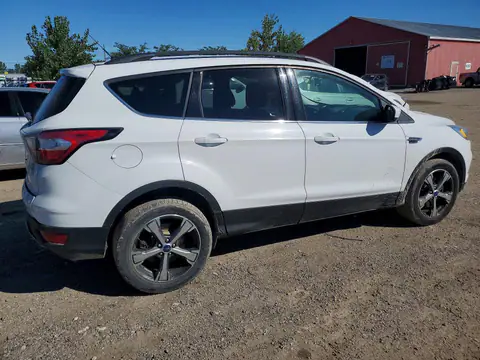 1FMCU9GD2HUB33079 — 2017 Ford Escape, zdjęcie 3 z Аукцион 22.10.2026, Tył