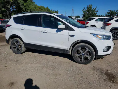 1FMCU9GD2HUB33079 — 2017 Ford Escape, zdjęcie 4 z Аукцион 22.10.2026, Tył