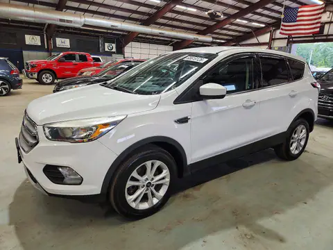1FMCU9GD6HUE00546 — 2017 Ford Escape, Parte delantera (Front End), fotos antes de reparar