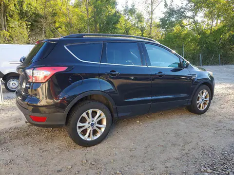 1FMCU0GD2HUE91813 — 2017 Ford Escape, фото 3 с аукциона Аукцион 28.10.2026, МЕХАНИЧЕСКИЕ ПОВРЕЖДЕНИЯ