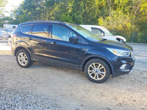 1FMCU0GD2HUE91813 — 2017 Ford Escape, фото 4 с аукциона Аукцион 28.10.2026, МЕХАНИЧЕСКИЕ ПОВРЕЖДЕНИЯ