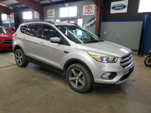 1FMCU9GD5HUB93633 — 2017 Ford Escape, zdjęcie 4 z Аукцион 22.10.2026, Drobne wgniecenia i rysy