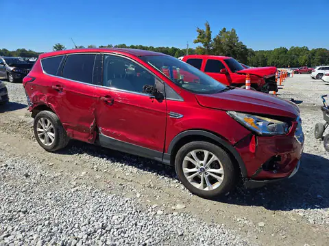 1FMCU0GD0KUA87609 — 2019 Ford Escape, zdjęcie 4 z Аукцион 21.10.2026, Bok