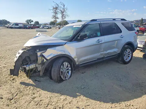 1FMHK7D88CGA44888 — 2012 Ford Explorer, Передня частина (Front End), фото до ремонту