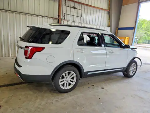 1FM5K7D87HGE12391 — 2017 Ford Explorer, photo 3 from Аукцион 16.10.2026, Front end