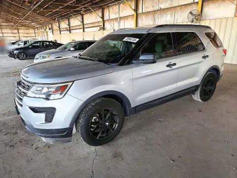 1FM5K7B89JGC86253 — 2018 Ford Explorer, Tył (Rear End), zdjęć przed naprawą