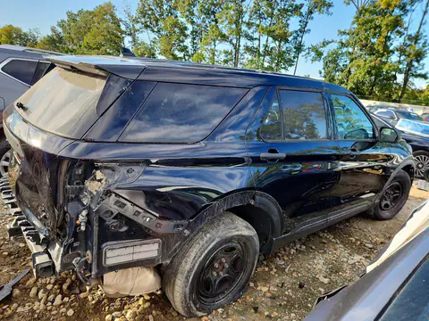 1FM5K8AB1LGC93140 — 2020 Ford Explorer, foto 3 de Аукцион 20.10.2026, Parte trasera