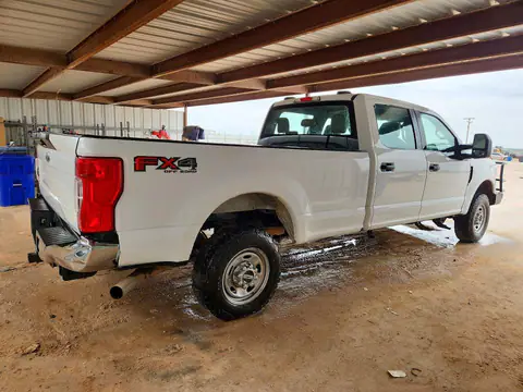 1FT7W2B64MEC09339 — 2021 Ford F250, photo 3 from Аукцион 23.09.2026, Minor dents and scratches