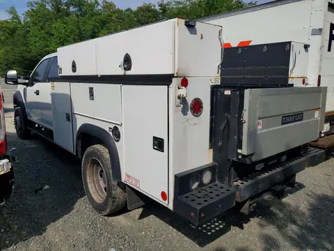 1FD0W4HN7MED57220 — 2021 Ford F450, фото 2 з Аукцион 27.10.2026, Незначні вм’ятини й подряпини