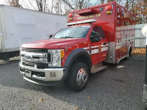 1FDUF5HT2HDA04627 — 2017 Ford F550, Бокова частина (Side), фото до ремонту
