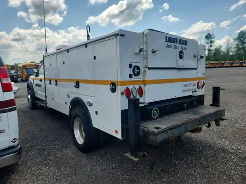 1FD0X5HT6NED35390 — 2022 Ford F550, фото 2 с аукциона Аукцион 22.10.2026, опрокидывание