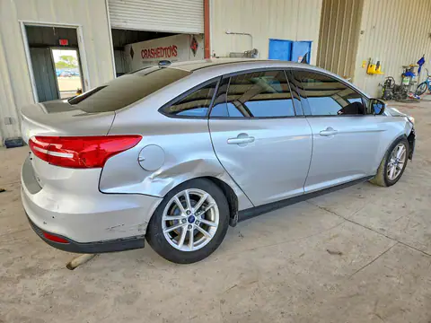 1FADP3F27FL237847 — 2015 Ford Focus, photo 3 from Аукцион 19.10.2026, Rear end