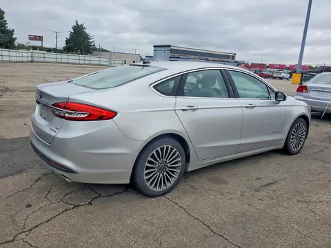 3FA6P0LU2JR262050 — 2018 Ford Fusion, foto 3 de Аукцион 21.10.2026, Parte delantera