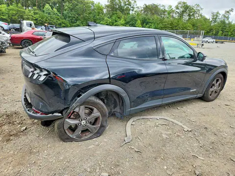 3FMTK1RM4MMA41295 — 2021 Ford Mustang Mach-E, фото 3 с аукциона Аукцион 23.10.2026, повреждения снизу
