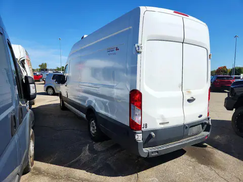 1FTYR3XV8HKA14935 — 2017 Ford Transit-250, фото 2 з Аукцион 21.10.2026, Підтоплення
