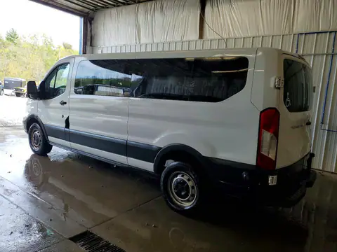 1FBZX2YM1FKA74910 — 2015 Ford Transit, zdjęcie 2 z Аукцион 19.10.2026, Drobne wgniecenia i rysy