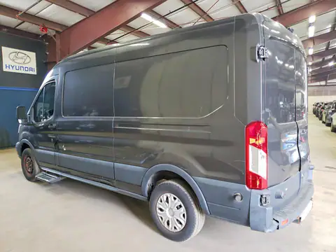1FTBW2CM8HKB08741 — 2017 Ford Transit, zdjęcie 2 z Аукцион 29.10.2026, Drobne wgniecenia i rysy