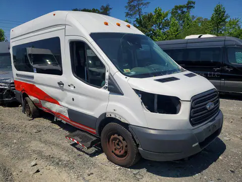1FTBW2XM0JKB53155 — 2018 Ford Transit, zdjęcie 4 z Аукцион 27.10.2026, Bok