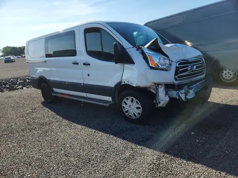 1FTYR1YM3JKB38238 — 2018 Ford Transit, ფოტო 4, Аукцион 21.10.2026, წინა ნაწილი