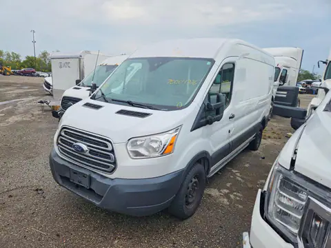 1FTBW2CM1JKA24573 — 2018 Ford Transit, Мелкие вмятины и царапины (Minor Dent/Scratches), фото до ремонта