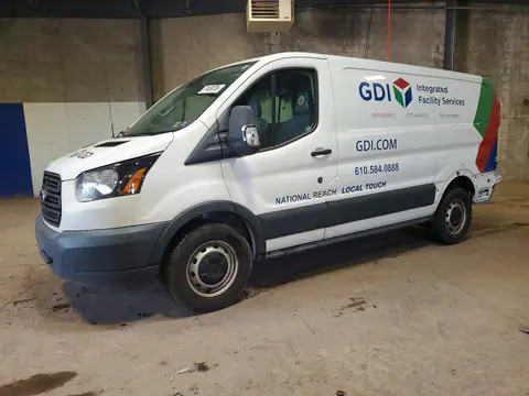 1FTYE1ZM2JKA22622 — 2018 Ford Transit, Parte trasera (Rear End), fotos antes de reparar