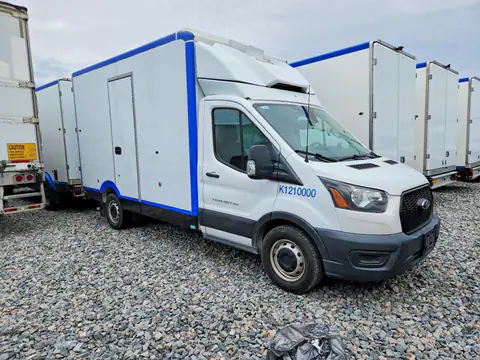1FDBW5Z88LKB80281 — 2020 Ford Transit, zdjęcie 4 z Аукцион 26.10.2026, Drobne wgniecenia i rysy