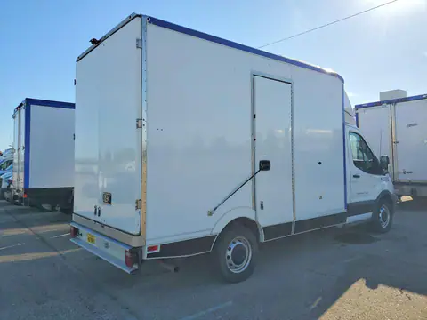1FDBW5Z89LKB52506 — 2020 Ford Transit, photo 3 from Аукцион 28.10.2026, Minor dents and scratches