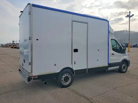 1FDBW5Z80LKB07468 — 2020 Ford Transit, ფოტო 3, Аукцион 28.10.2026, მცირე ჩაღრმავებები და ნაკაწრები