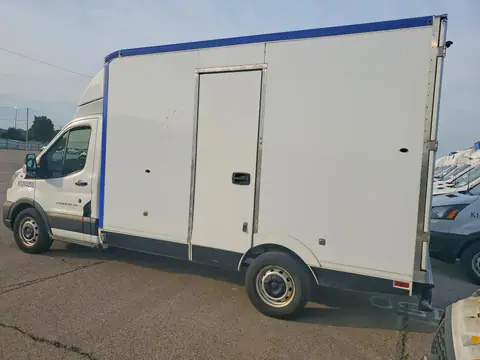 1FDBW5Z83LKB52503 — 2020 Ford Transit, ფოტო 2, Аукцион 28.10.2026, მცირე ჩაღრმავებები და ნაკაწრები