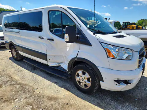 1FBAX2Y81LKA26450 — 2020 Ford Transit, zdjęcie 4 z Аукцион 21.10.2026, Bok