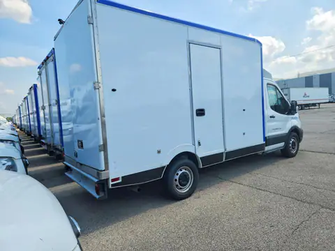 1FDBW5Z8XLKB11480 — 2020 Ford Transit, ფოტო 3, Аукцион 28.10.2026, მცირე ჩაღრმავებები და ნაკაწრები