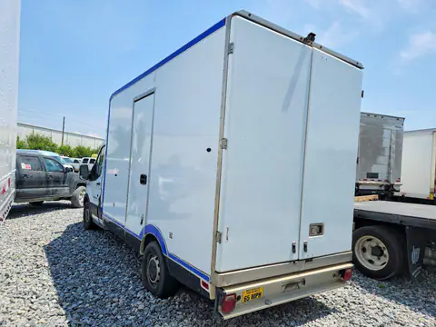 1FDBW5Z8XLKB24942 — 2020 Ford Transit, foto 2 de Аукцион 26.10.2026, Pequeñas abolladuras y arañazos