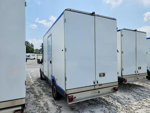 1FDBW5Z85MKA84299 — 2021 Ford Transit, ფოტო 2, Аукцион 26.10.2026, მექანიკური დაზიანება