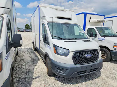 1FDBW5Z85MKA84299 — 2021 Ford Transit, ფოტო 4, Аукцион 26.10.2026, მექანიკური დაზიანება
