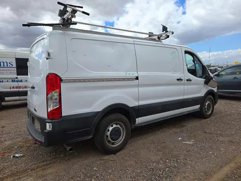 1FTYE1Y83MKA89125 — 2021 Ford Transit, photo 3 from Аукцион 21.10.2026, Vandalism