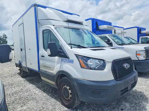 1FDBW5Z81NKA20200 — 2022 Ford Transit, foto 4 de Аукцион 26.10.2026, Pequeñas abolladuras y arañazos