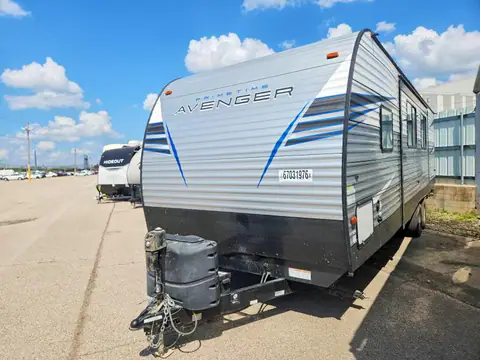 5ZT2AVSB2NB931451 — 2022 Forest River Avenger, фото 2 з Аукцион 06.10.2026, Пошкодження з усіх боків