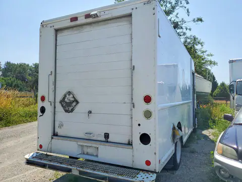 2013 FREIGHTLINER CHASSIS VIN 4UZAANDUXDCFE4807 фото 3